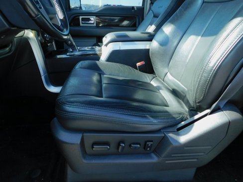 Used 2014 Ford F150 Platinum image 22