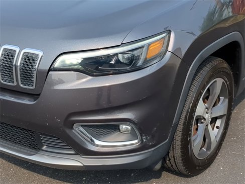 Used 2020 Jeep Cherokee Limited image 10