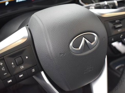 Certified 2025 INFINITI QX60 Luxe w/ Black Edition image 13