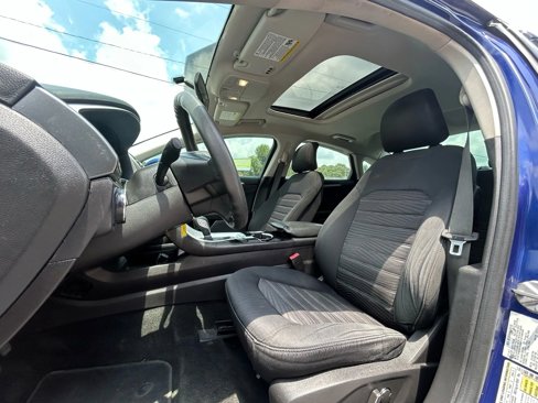 Used 2016 Ford Fusion SE image 28