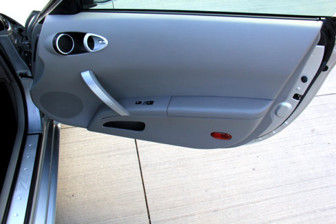 Used 2003 Nissan 350Z Touring w/ Aerodynamics Pkg image 12