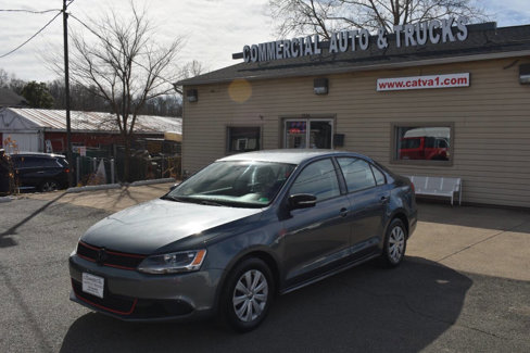 Used 2013 Volkswagen Jetta S image 2
