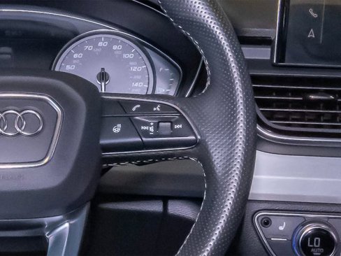 Used 2021 Audi SQ5 Premium w/ Convenience Package image 17