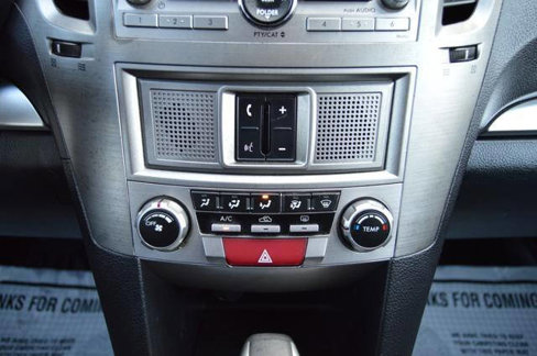 Used 2010 Subaru Outback 2.5i Premium w/ Protection Package 1A image 21
