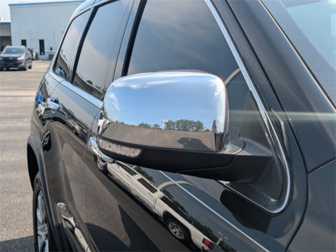 Used 2014 Jeep Grand Cherokee Limited image 10