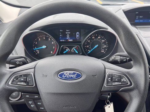 Used 2018 Ford Escape SE image 12