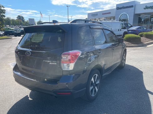 Used 2017 Subaru Forester 2.5i Premium image 5