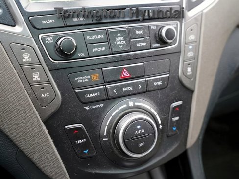 Used 2018 Hyundai Santa Fe Limited image 16