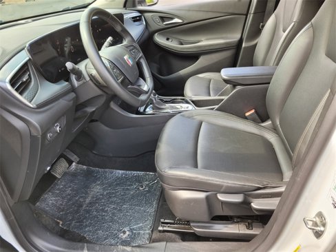 Used 2024 Buick Encore GX Sport Touring image 9