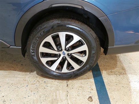 Used 2020 Subaru Outback Premium image 34