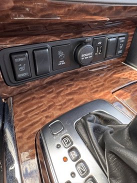 Used 2020 Nissan Armada SL w/ Premium Package image 25