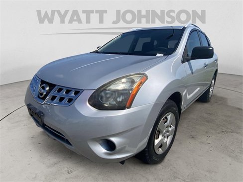 Used 2015 Nissan Rogue S image 1