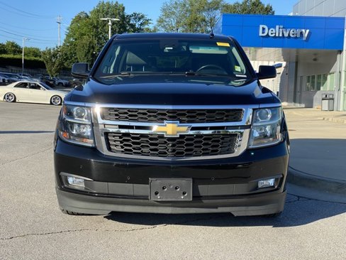 Used 2018 Chevrolet Tahoe LT image 2