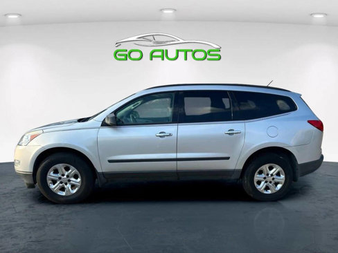Used 2012 Chevrolet Traverse LS image 4