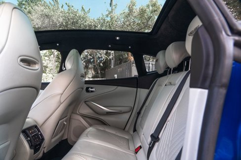 Used 2021 Aston Martin DBX image 22