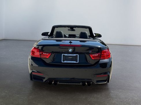 Used 2016 BMW M4 Convertible image 4
