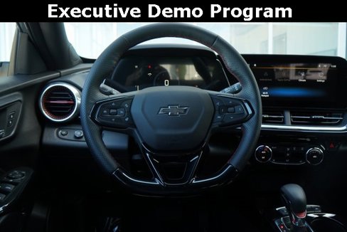 Used 2025 Chevrolet Trax RS w/ Driver Confidence Package image 16