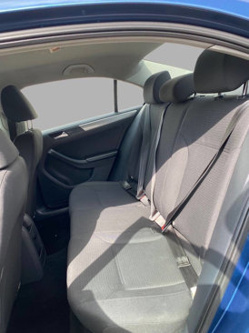 Used 2015 Volkswagen Jetta SE image 28
