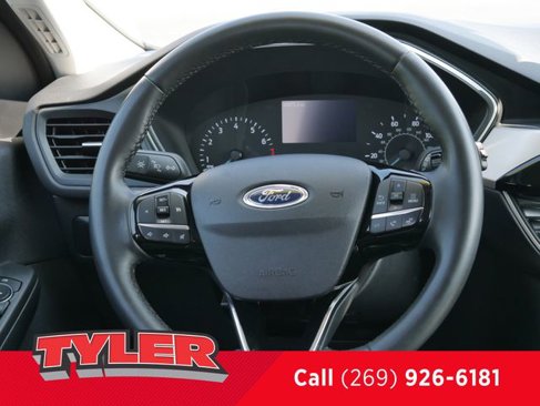 Used 2022 Ford Escape SE w/ Cold Weather Package image 46