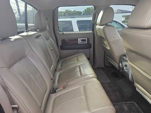 Used 2010 Ford F150 Lariat image 5