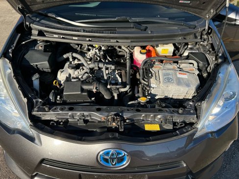 Used 2012 Toyota Prius C Three image 25