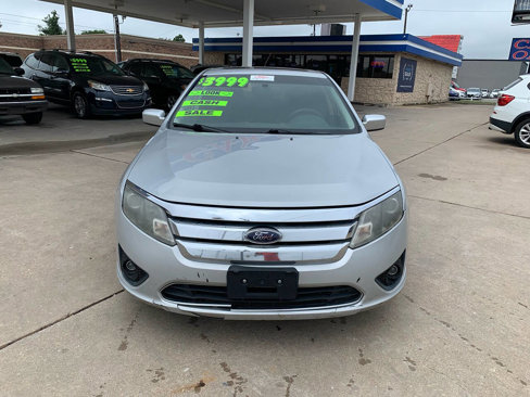 Used 2010 Ford Fusion SE image 2