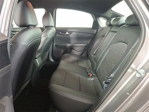 Used 2023 Kia Forte GT-Line image 14