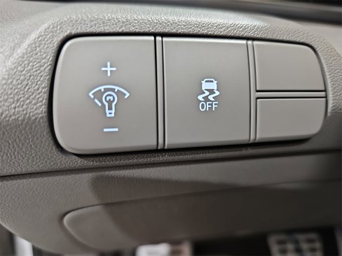 New 2025 Hyundai Elantra Sport image 24