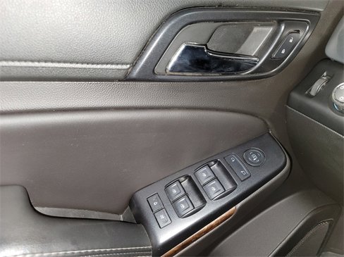 Used 2017 Chevrolet Suburban LS w/ Max Trailering Package image 17