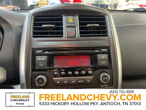 Used 2016 Nissan Versa SV image 17