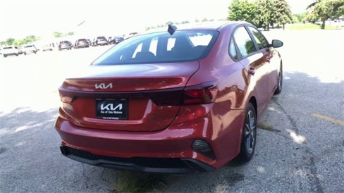 Certified 2023 Kia Forte LXS image 2