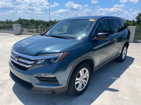 Used 2017 Honda Pilot LX image 3