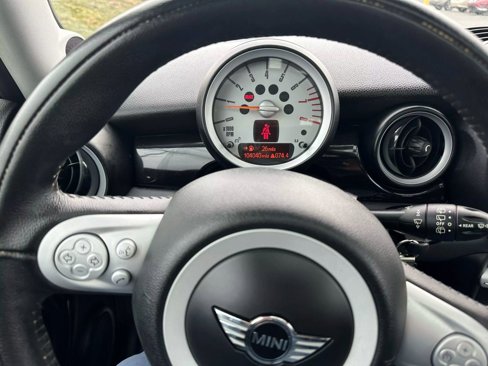 Used 2009 MINI Cooper Hardtop image 32