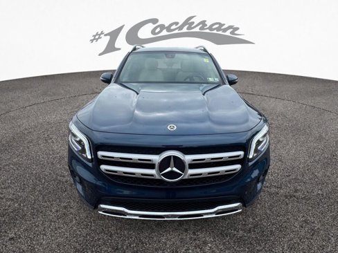 Used 2022 Mercedes-Benz GLB 250 4MATIC image 2