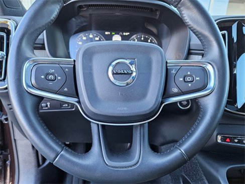 Used 2019 Volvo XC40 T5 Inscription image 21