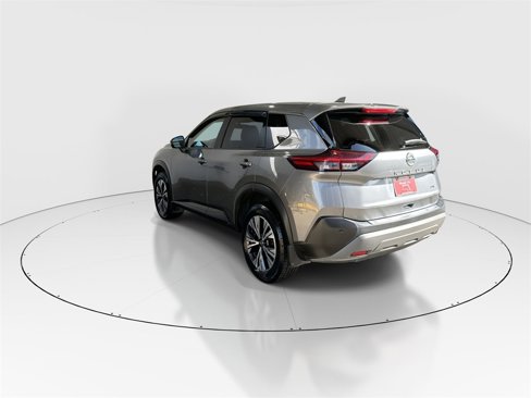 Used 2021 Nissan Rogue SV image 6