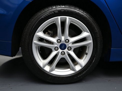 Used 2018 Ford Fusion S image 11