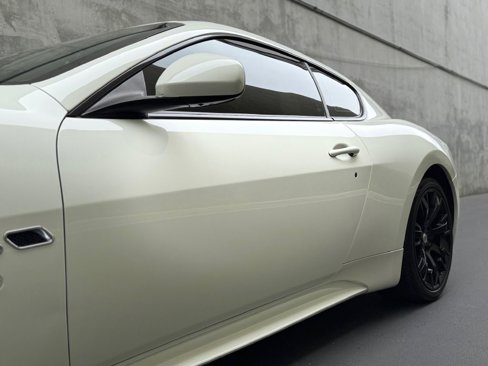 Used 2014 Maserati GranTurismo Sport image 12