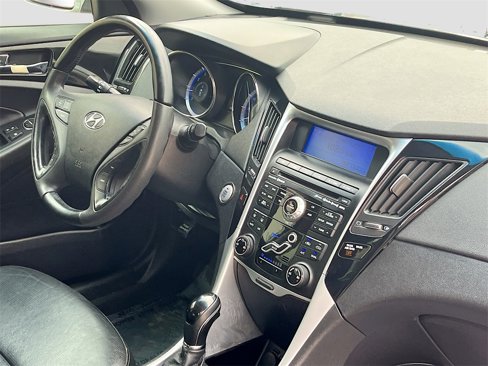 Used 2011 Hyundai Sonata Limited image 28