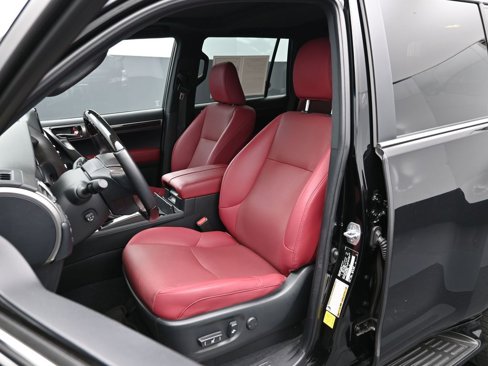 Used 2023 Lexus GX 460 Premium image 5