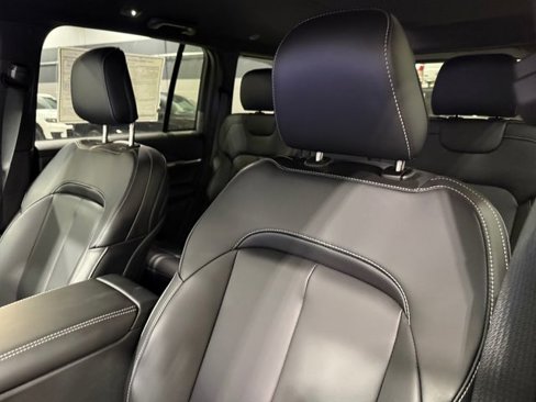 New 2025 Jeep Grand Cherokee Limited image 26