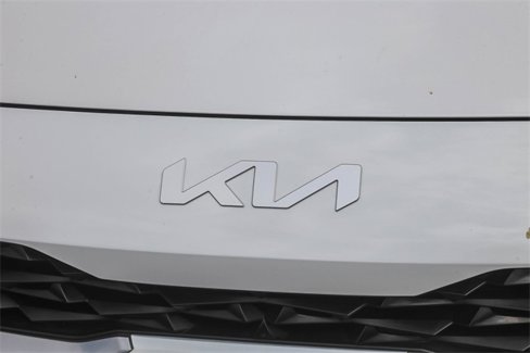 Certified 2023 Kia Forte LXS image 7
