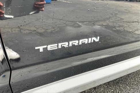 Used 2013 GMC Terrain SLE image 32