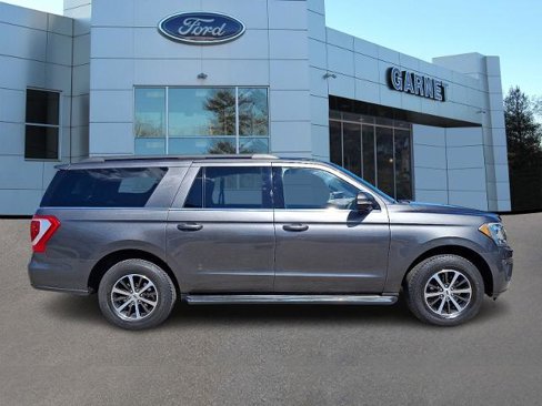 Certified 2018 Ford Expedition Max XLT w/ Equipment Group 202A image 5