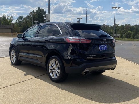 Used 2024 Ford Edge Titanium image 4