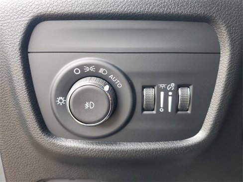 New 2025 Jeep Grand Cherokee Limited image 29
