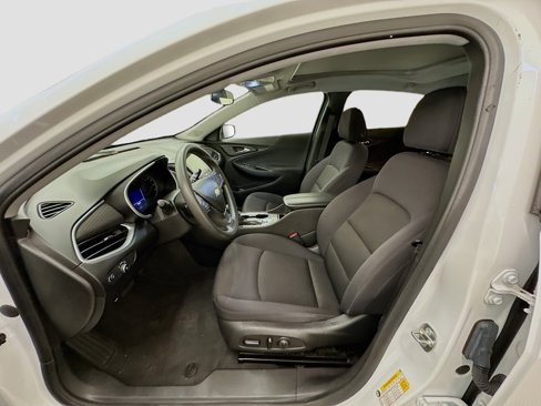 Used 2023 Chevrolet Malibu LT image 13