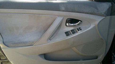 Used 2010 Toyota Camry LE image 10