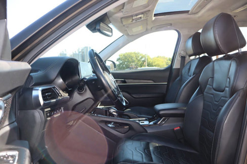 Used 2021 Kia Telluride SX w/ SX Prestige Package image 5