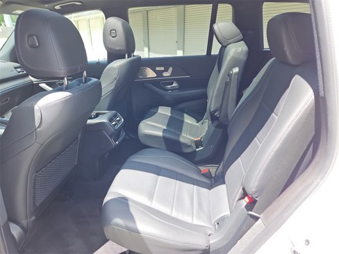 Used 2023 Mercedes-Benz GLS 450 4MATIC w/ Warmth & Comfort Package image 39